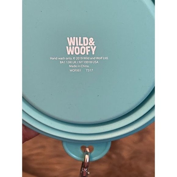 Rope Leash and Collapsible Water Bowl - Picture 3 of 3